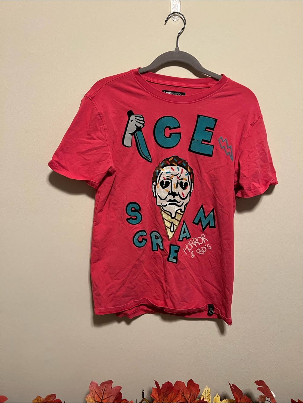 Roku Red 'Ice Scream' Graphic Tee with Teal Print